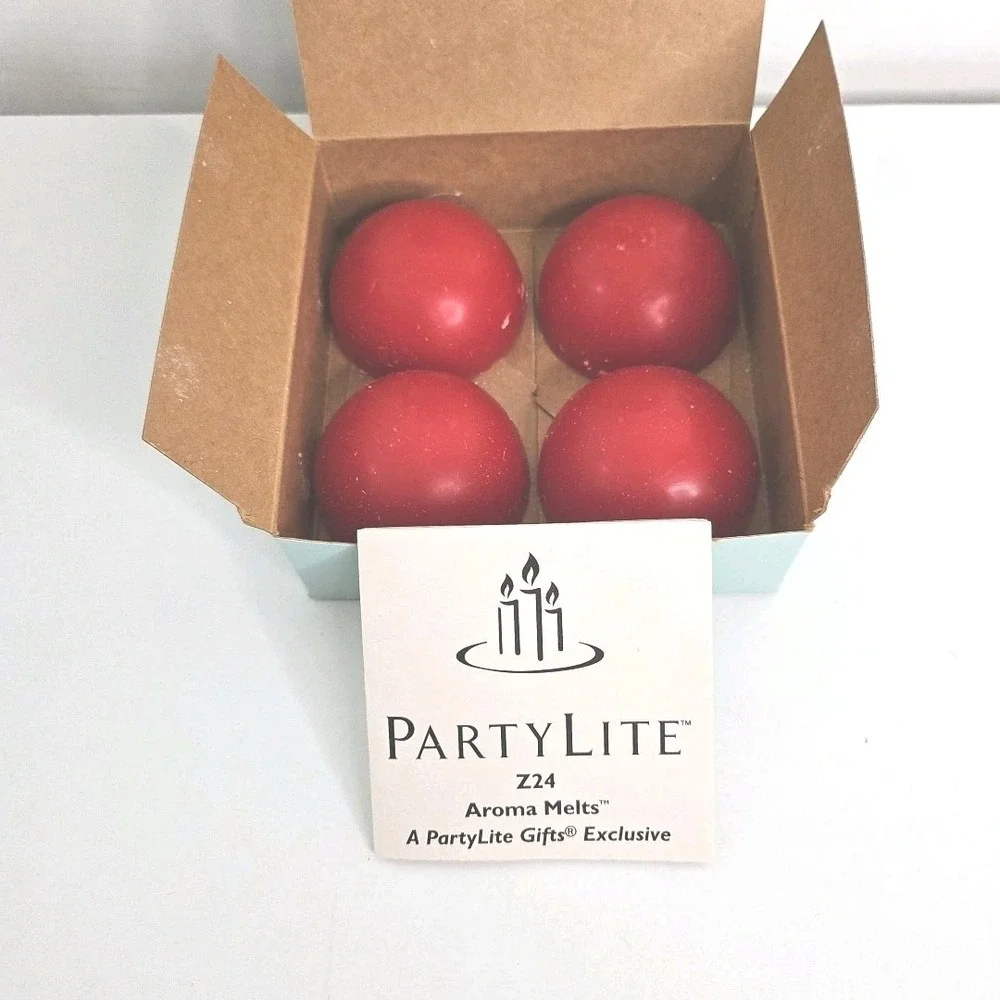 PartyLite CINNAMON & BAYBERRY Aroma Melts‎ Z24199 for Warmer New 4 Pack